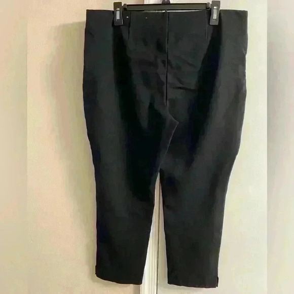 Chicos black straight leg trousers/ pants stretchy heavy fabric. Sz 14 short - Picture 4 of 6